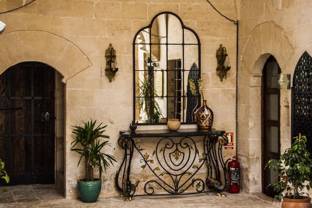فندق مارديوس تاريهي كوناك ماردين المظهر الخارجي الصورة