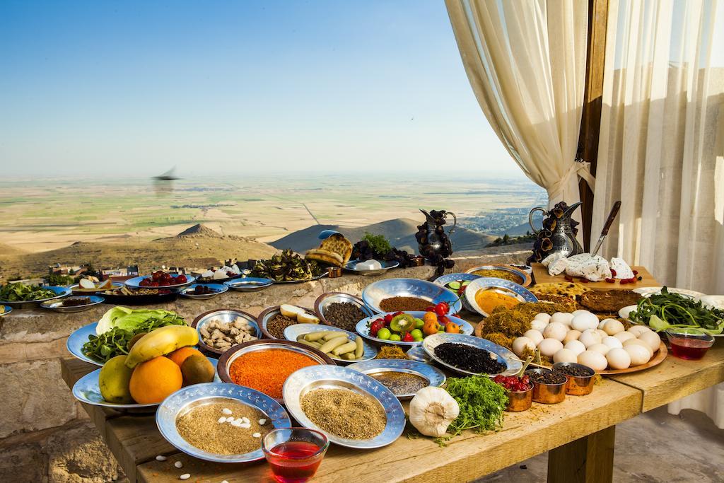 فندق مارديوس تاريهي كوناك ماردين المظهر الخارجي الصورة