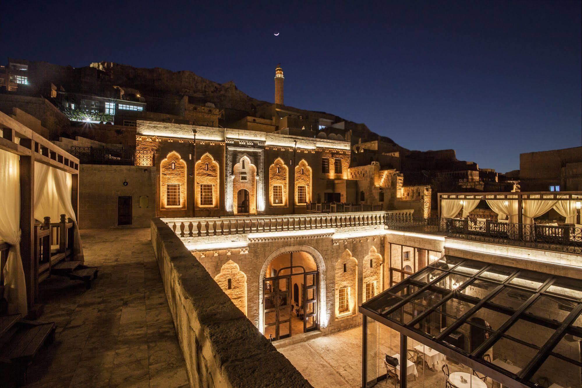 فندق مارديوس تاريهي كوناك ماردين المظهر الخارجي الصورة